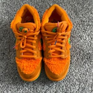 nike sb Grateful Dead. No box size 10.5 worn 1x in great shape